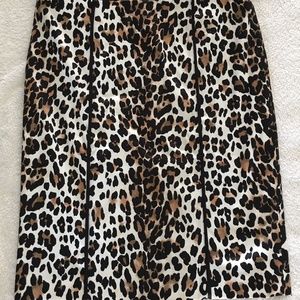 White House Black Market Leopard Skirt Size 6
